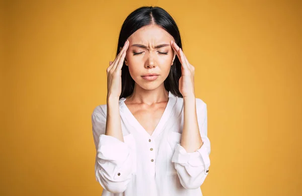 Jeune Femme Asiatique Ont Des Problèmes Santé — Photo