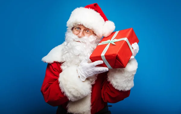 Navidad Año Nuevo Concepto Retrato Del Hombre Traje Santa Claus — Foto de Stock