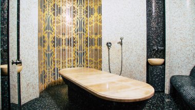 Lüks bir Türk hamamı ya da saunası. Klasik Türk hamamı