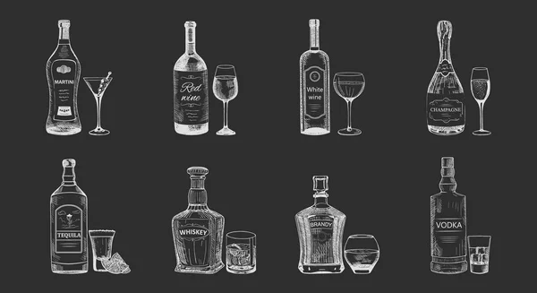 Ensemble de boissons alcoolisées isolées, croquis de bouteilles — Image vectorielle