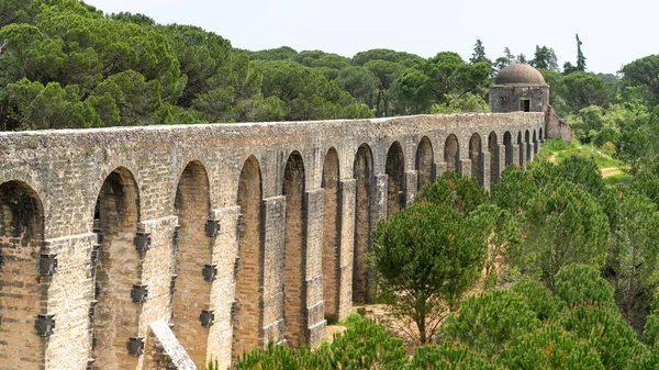 Tomar Portugal April 2018 Aquaduct Tomar Buurt Van Het Kasteel — Stockfoto