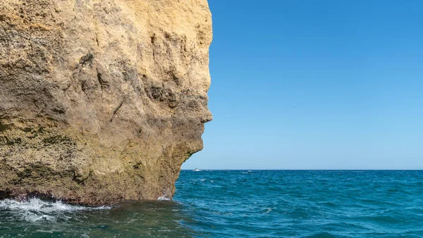 Iconic Natural Rock Formation Called Face Praia Marinha Algarve Portugal — Stock Photo, Image