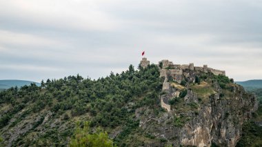 Boyabat, Türkiye - Haziran 2018: Tarihi Boyabat Kalesi Sinop City, Türkiye