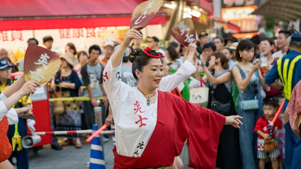 Tokyo Japan Augusti 2018 Japanska Artister Dansar Traditionell Awaodori Dans — Stockfoto