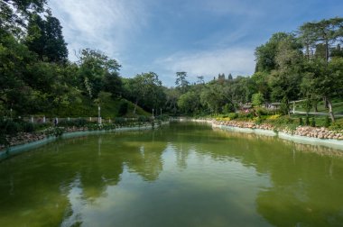 İstanbul, Türkiye - Haziran 2018: yıldız Park, Beşiktaş bir havuzda manzara