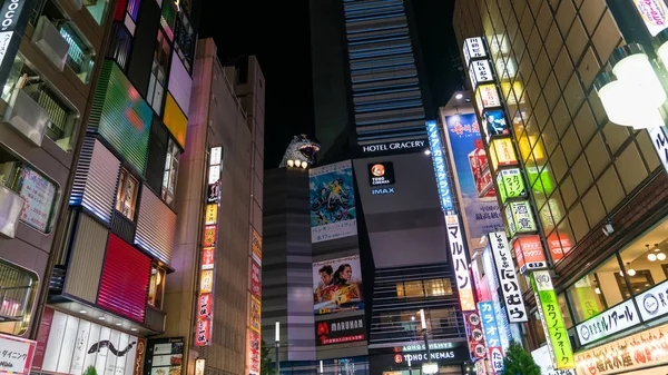 Shinjuku Tokio Japón Agosto 2018 Godzilla Junction Lugar Famoso Shinjuku — Foto de Stock