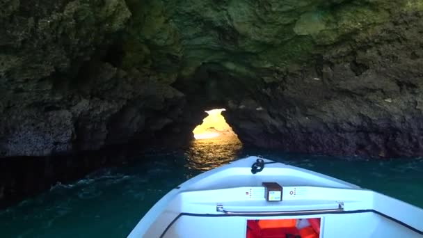 Lagos Portugal Avril 2018 Formations Rocheuses Naturelles Sur Littoral Praia — Video