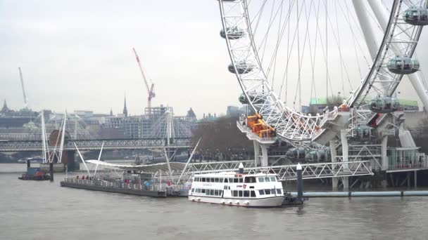 Londyn Wielka Brytania Styczeń 2019 Łodzie Tamiza Centrum Londynu London — Wideo stockowe