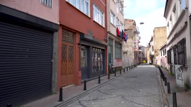 Istanbul Turquía Marzo 2019 Calles Pobres Edificios Antiguos Zona Balat — Vídeo de stock
