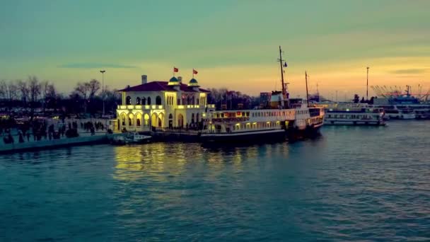 Stanbul Türkiye Aralık 2018 Stanbul Gün Batımı Sırasında Kadıköy Iskelesinden — Stok video