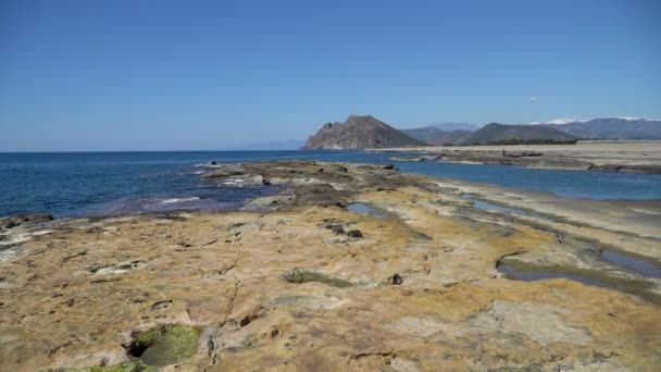 Antalya Turki Maret 2019 Formasi Batuan Alami Pantai Koru Oleh — Stok Video