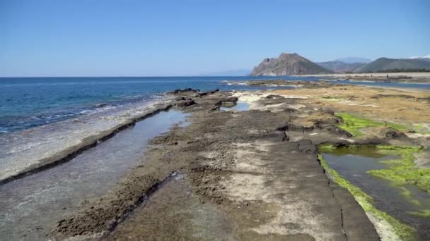 Antalya Turkiet Mars 2019 Naturliga Klippformationer Koru Stranden Vid Medelhavet — Stockvideo