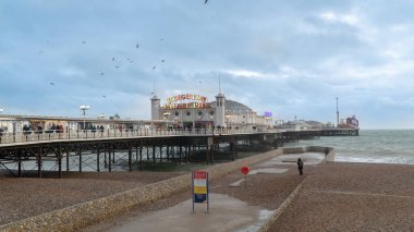 Brighton İskelesi, Palace Pier olarak da bilinir, Brighton, Birleşik Krallık