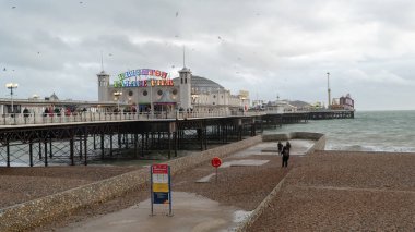 Brighton İskelesi, Palace Pier olarak da bilinir, Brighton, Birleşik Krallık