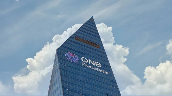Estambul Turquía Septiembre 2018 Plantas Superiores Torre Sede Qnb Finansbank — Foto de Stock