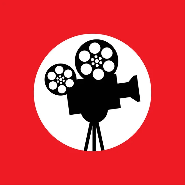 Hora del cine. Proyector de película negra retro en diseño plano círculo rojo — Vector de stock