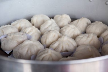 Buğulanmış şeyler topuz veya salapao. Çin yemeği kavramı.