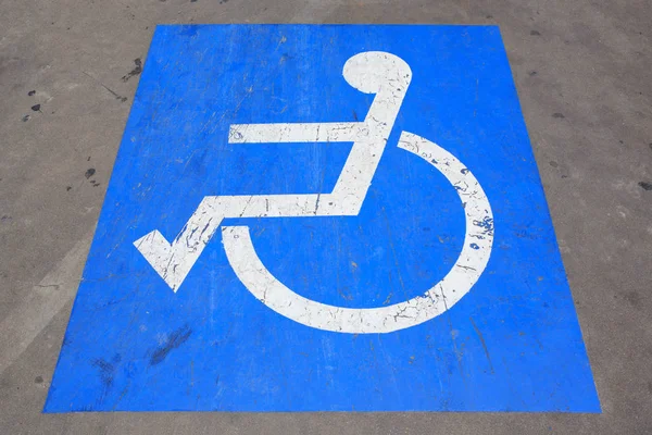 Niepełnosprawnych Miejsce Parkingowe Oznakowanie Poziome Dróg Infrastruktury Transportu Znak — Zdjęcie stockowe