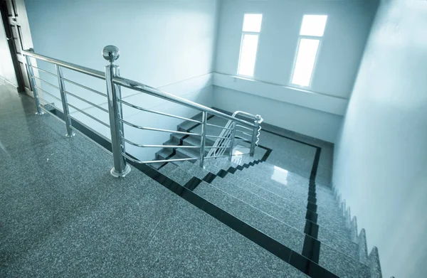 Indoor Granite Staircase Stainless Steel Handrail Hotel — Stock Photo, Image