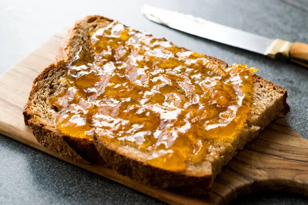 Marmelade Sureau Avec Écorce Orange Sur Pain Confiture Concept Petit — Photo