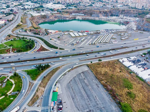 Vista Aérea Del Drone Estambul Kartal Intersección Intercambio Carreteras Transporte —  Fotos de Stock