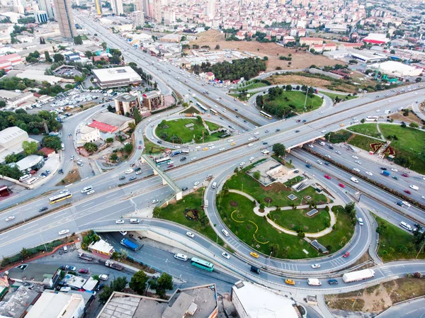 Vista Aérea Del Drone Estambul Kartal Intersección Intercambio Carreteras Transporte —  Fotos de Stock