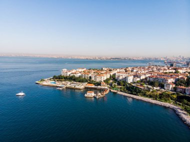 Kadıköy Moda sahil Istanbul'da hava dron görünümü. Cityscape.