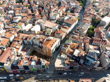 Istanbul, Türkiye - 23 Mayıs 2018: Plansız kentleşme Istanbul kadıköy hava dron görünümü. Cityscape