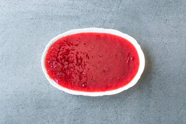 Rote Pflaumenmarmelade Keramikschüssel Bio Lebensmittel — Stockfoto