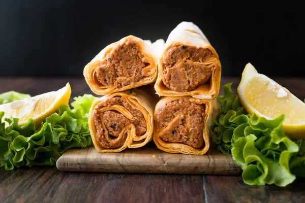 Cig Kohdurum Shawarma Turkish Food Традиционная Еда — стоковое фото