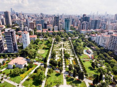Hava dron görünümü göztepe 60 yıl Kadıköy, Istanbul Parkı. Cityscape.