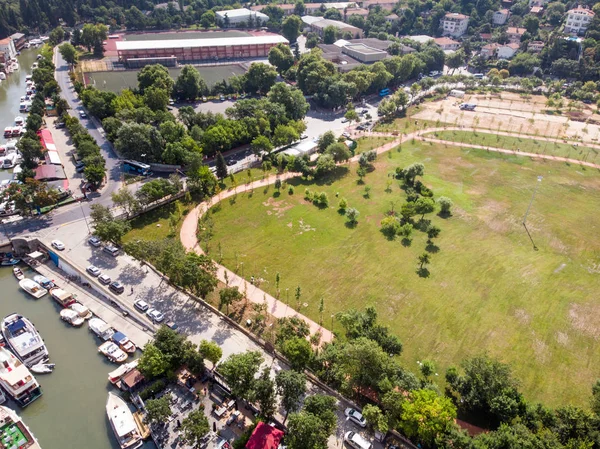 Luftaufnahme Des Öffentlichen Gartenparks Beykoz Kucuksu Fluss Istanbul Türkei Stadtbild — Stockfoto