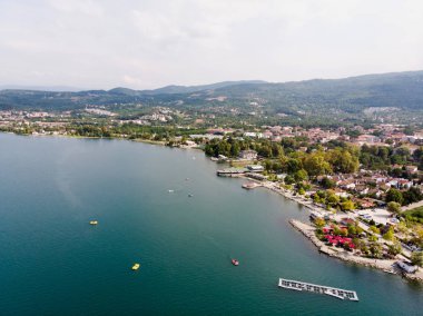 Sakarya Sapanca Gölü / Türkiye'de deniz deniz bisikleti ile.
