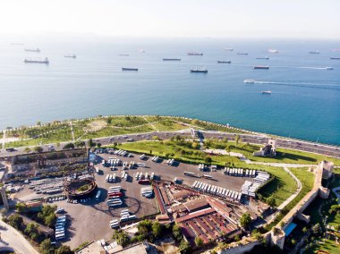 Istanbul Sahil Yenikapı Türkiye'de otobüs terminalinin havadan görünümü. Cityscape.