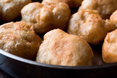 Türk kızarmış hamur ekmek Pisi Halka. Geleneksel ev yapımı yiyecek.