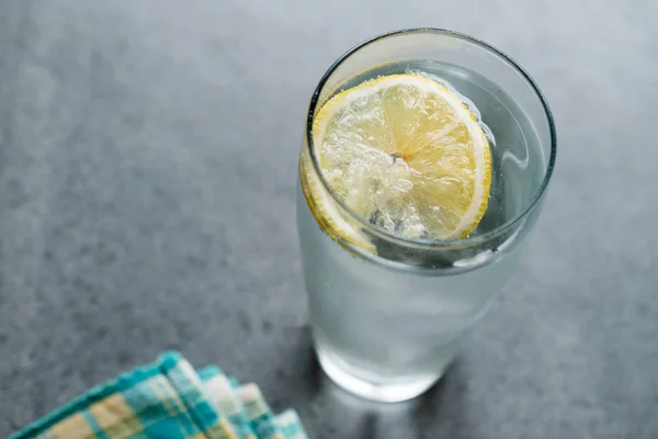 Churchill Bebida Agua Mineral Soda Con Sal Limón Corcil Bebida —  Fotos de Stock