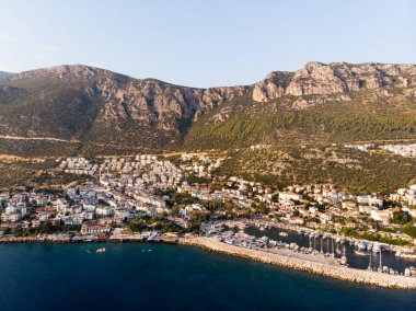 Hava dron görünümü kaş Dalış, Yatçılık ve Turizm şehir bölge Antalya İli, Türkiye'de küçük bir balıkçı, var. Türkiye'de tatil