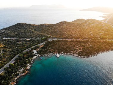 Hava dron görünümü kaş Dalış, Yatçılık ve Turizm şehir bölge Antalya İli, Türkiye'de küçük bir balıkçı, var. Türkiye'de tatil