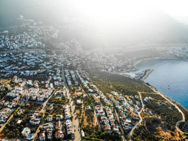 Havadan görünümü tatil beldesi Kalkan Antalya Türkiye'de. Türkiye'de tatil.