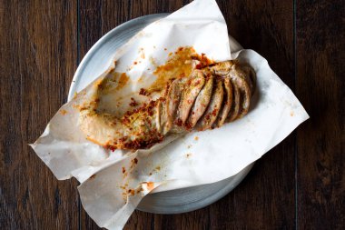 Yemek pirinç doldurulmuş işkembe Sirdan Dolma / Adana sakatat gıda Shirdan. Geleneksel çanak.