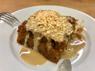 Geleneksel Türk Karadeniz tatlı kadayıf Giresun Ezmesi / Cevizzade Tahin veya tahin ve fındık tozu ile. Organik gıda.