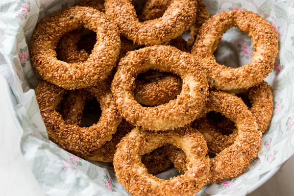 Turecké Bagel Kandil Simidi Simit Sezamovými Semínky Tradiční Potraviny — Stock fotografie