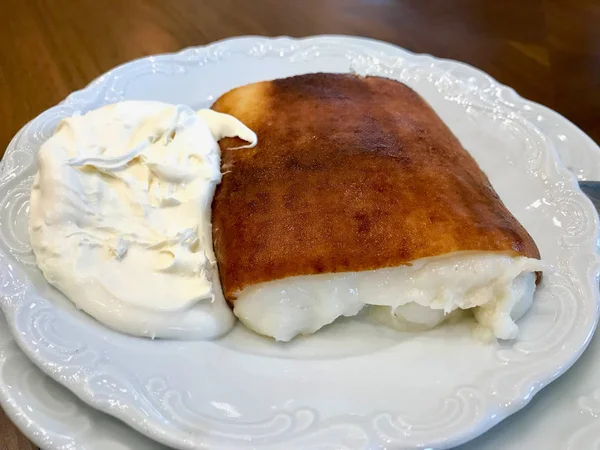 Turkish Milk Pudding Dessert Kazandibi Cream Traditional Dessert — Stock Photo, Image