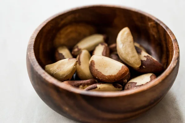 Kacang Brasil Wooden Bowl Tanpa Shell Makanan Organik — Stok Foto