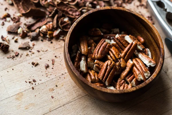 Pekannüsse Holzschale Ohne Schale Walnüsse Geschält Bio Lebensmittel — Stockfoto