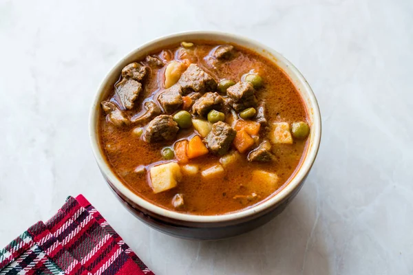 Sabrosa Sopa Goulash Caliente Húngara Bograch Gulas Estofado Carne Cordero — Foto de Stock