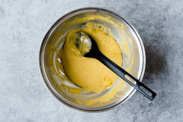 Preparando Molho Holandês Panela Receita Cozinha Francesa Alimentos Tradicionais — Fotografia de Stock