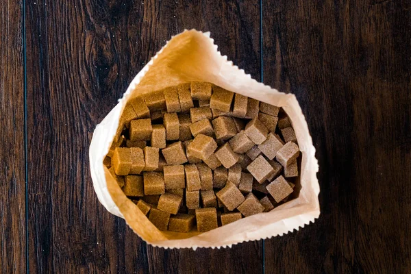 Pacchetto Cubo Zucchero Marrone Biologico Raw Carta Artigianale Pronto Mangiare — Foto Stock