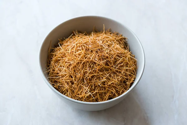 Gebakken Vermicelli Voor Turkse Kadayif Muhallebi Traditionele Natuurvoeding — Stockfoto