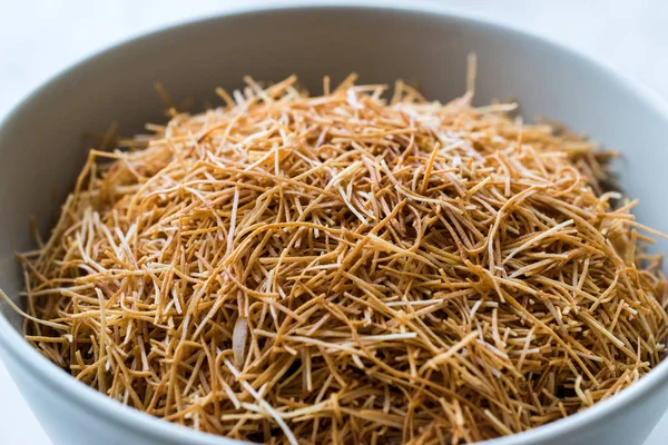 Gebakken Vermicelli Voor Turkse Kadayif Muhallebi Traditionele Natuurvoeding — Stockfoto